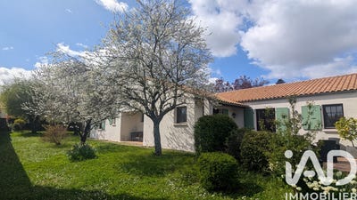 /international/fr/sainte-soulle-charente-310108212540/