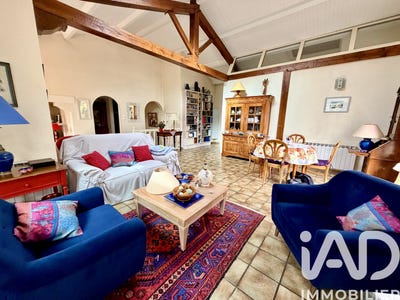 /international/fr/mouthiers-sur-boeme-charente-310106393335/