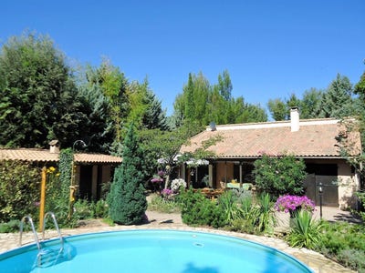 /international/fr/la-tour-sur-orb-languedoc-roussillon-310104633149/