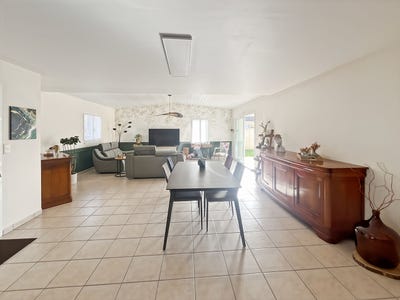 /international/fr/saint-christophe-du-ligneron-pays-de-la-loire-310106135138/