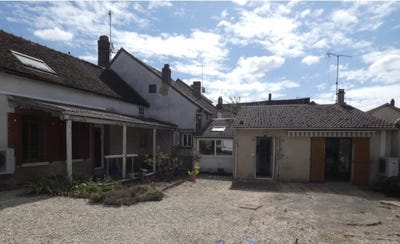 /international/fr/brienon-sur-armancon-burgundy-310100936970/
