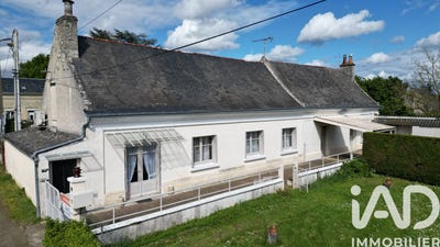 /international/fr/la-chapelle-sur-loire-centre-val-de-loire-310107740850/