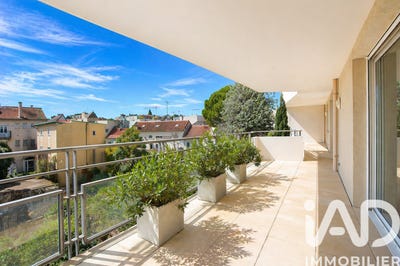 /international/fr/nimes-languedoc-roussillon-310104568534/
