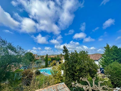 /international/fr/frontignan-languedoc-roussillon-120092916075/