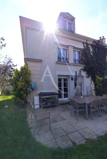 /international/fr/bailly-romainvilliers-ile-de-france-310104468498/