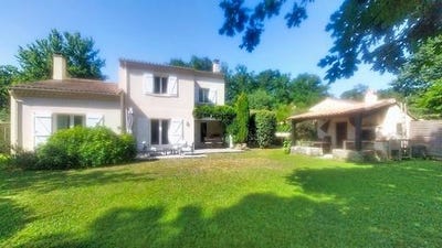 /international/fr/leognan-aquitaine-310108405014/