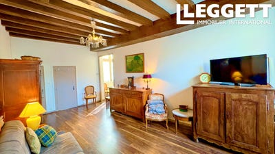 /international/fr/saumur-pays-de-la-loire-310106416509/