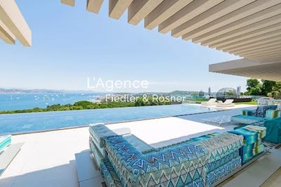 /international/fr/gassin-provence-alpes-cote-d-azur-310108619520/