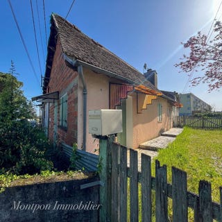 /international/fr/montpon-menesterol-aquitaine-310100860337/