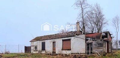 /international/fr/essertaux-picardie-310105407248/