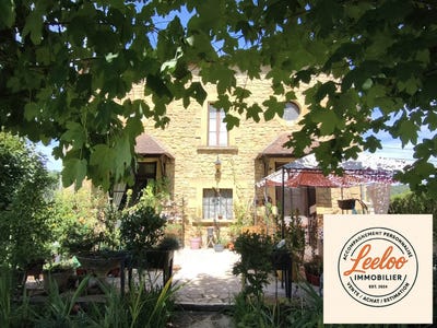/international/fr/sarlat-la-caneda-aquitaine-310119925760/