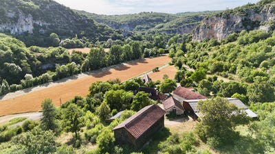 /international/fr/cabrerets-midi-pyrenees-310109227255/