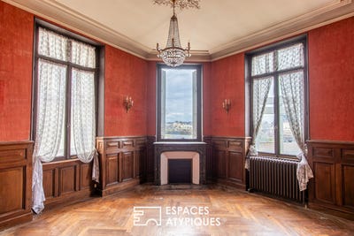 /international/fr/saumur-pays-de-la-loire-310106407132/