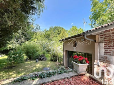 /international/fr/montlignon-ile-de-france-310100180579/