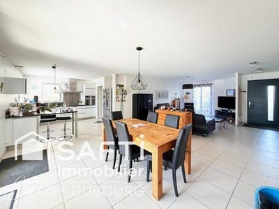 /international/fr/vayres-aquitaine-310119718267/