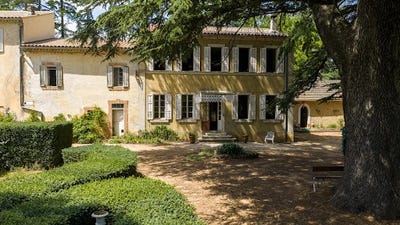 /international/fr/nans-les-pins-provence-alpes-cote-d-azur-310108484596/