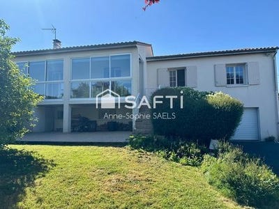 /international/fr/bessines-charente-310107189564/