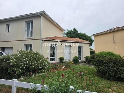 /international/fr/chantonnay-pays-de-la-loire-310105946740/