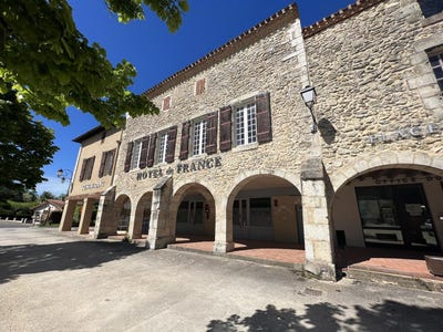 /international/fr/saint-justin-aquitaine-120096323032/?lang=en