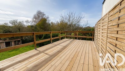 /international/fr/l-isle-jourdain-charente-310104113585/