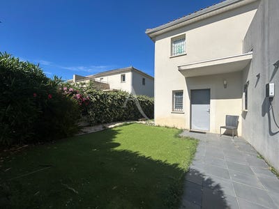 /international/fr/bezouce-languedoc-roussillon-310108515412/