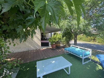 /international/fr/saint-hilaire-de-brethmas-languedoc-roussillon-310099784701/?lang=en