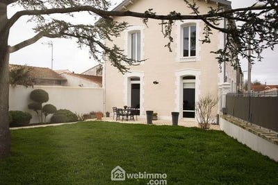 /international/fr/nieul-sur-mer-charente-310105925759/