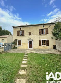 /international/fr/saint-quentin-la-poterie-languedoc-roussillon-310108989888/