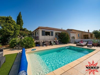 /international/fr/puisserguier-languedoc-roussillon-310110288774/