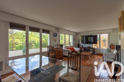 /international/fr/le-port-marly-ile-de-france-310105816638/