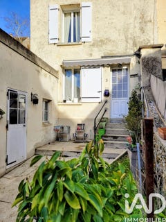 /international/fr/saacy-sur-marne-ile-de-france-310108560830/
