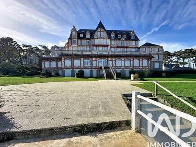 /international/fr/saint-cast-le-guildo-brittany-310103614558/