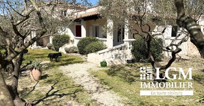 /international/fr/sommieres-languedoc-roussillon-310109098557/?lang=it