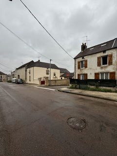 /international/fr/laignes-burgundy-120095674129/?lang=zh-tw