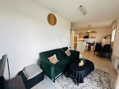 /international/fr/carcassonne-languedoc-roussillon-310107215112/
