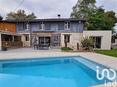 /international/fr/salles-charente-310102724207/?lang=th