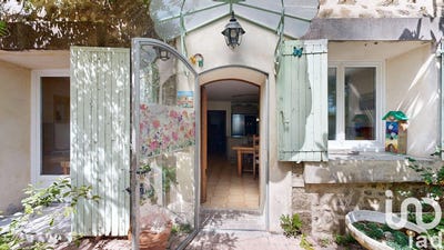 /international/fr/bedarrides-provence-alpes-cote-d-azur-310099056096/