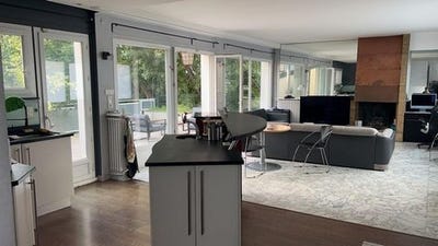 /international/fr/saint-etienne-rhone-310107947828/