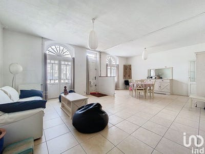 /international/fr/villandraut-aquitaine-310098219063/?lang=zh-tw