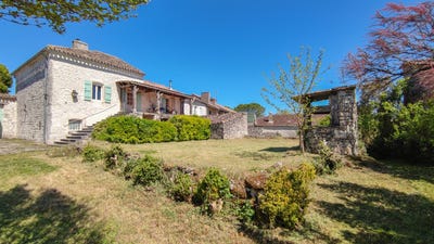 /international/fr/bouloc-en-quercy-midi-pyrenees-310107566293/