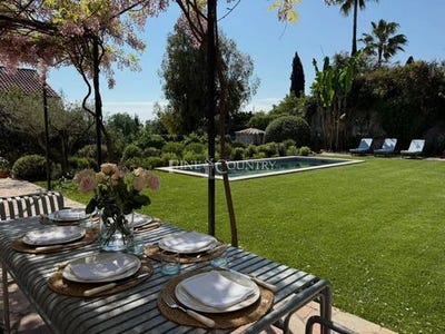 /international/fr/la-colle-sur-loup-provence-alpes-cote-d-azur-310101389531/?lang=zh-tw