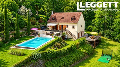 /international/fr/sarlat-la-caneda-aquitaine-310108283932/