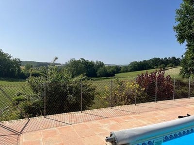 /international/fr/castillonnes-aquitaine-310108811948/