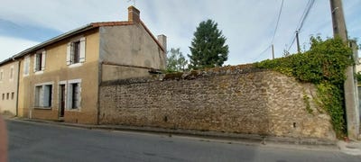 /international/fr/chalandray-charente-310108595037/