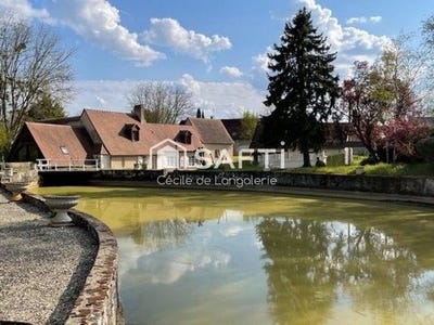 /international/fr/azay-le-ferron-centre-val-de-loire-120098079518/