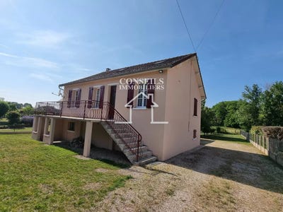 /international/fr/villeneuve-sur-yonne-burgundy-310100458827/