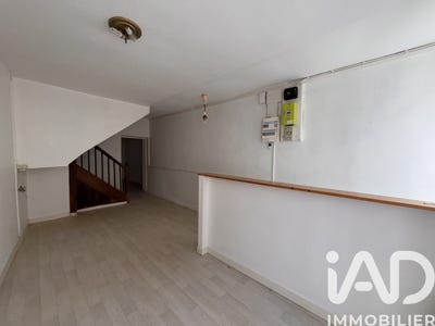 /international/fr/fontenay-le-comte-pays-de-la-loire-310108102798/