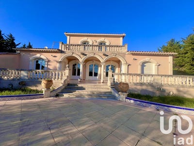 /international/fr/rochefort-du-gard-languedoc-roussillon-310097844075/?lang=zh-cn