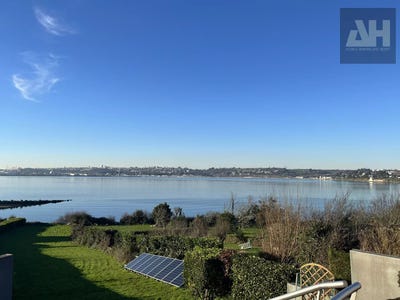 /international/fr/plougastel-daoulas-brittany-120096839116/