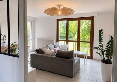 /international/fr/bruges-aquitaine-310108995429/